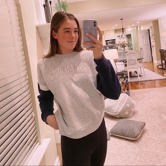 ☼Champion Sherpa Crewneck Sweater☼ - Picture 3 of 7